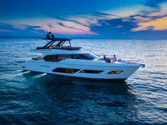 Ferretti yacht charter Mallorca